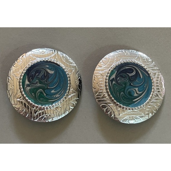 TSM Jewelry - Vintage Silver Southwestern Western Blue Enamel Round Clip-On Earrings